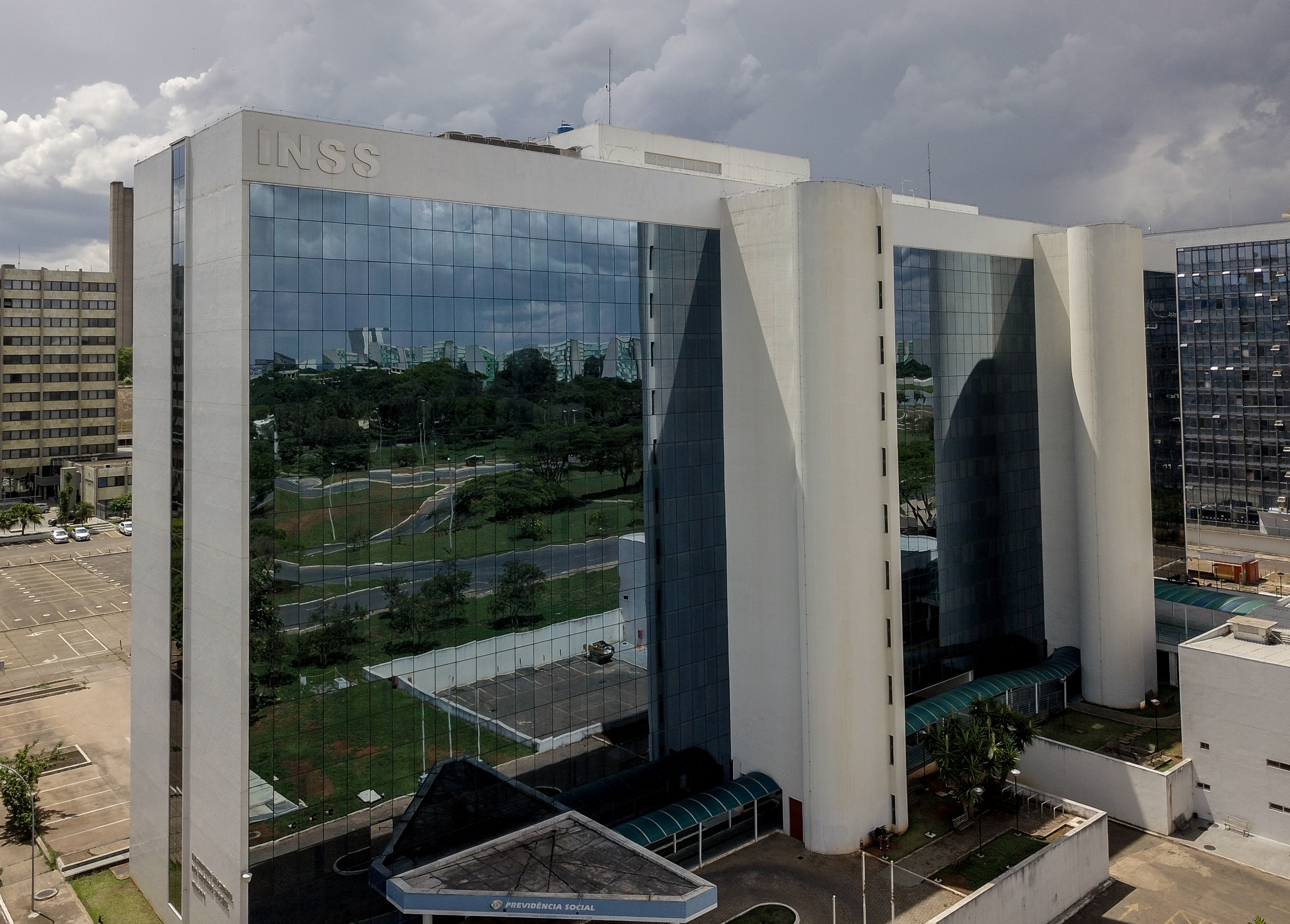 Prédio da sede do Instituto Nacional do Seguro Social (INSS) em Brasília