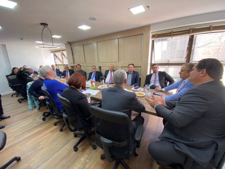 ANASEG cumpre agenda estratégica em Brasília durante evento da Pública Central do Servidor